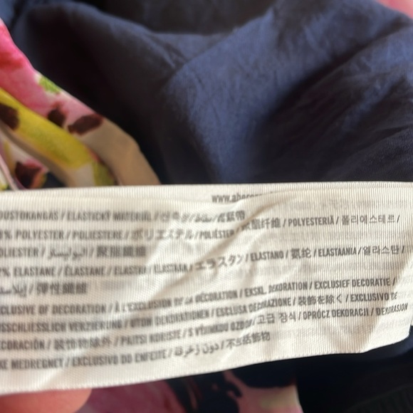 Abercrombie & Fitch Top Sweetheart Neckline Long Sleeves Pink Floral Small Crop - Picture 10 of 17